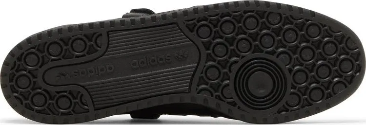 Adidas Forum Low 'Triple Black' sneakers, black