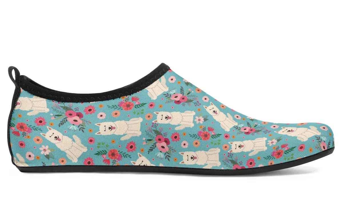 Berger Blanc Suisse Flower Aqua Barefoot Shoes