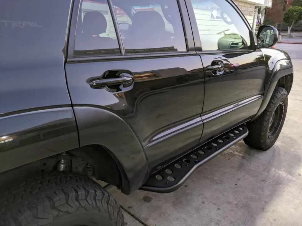 CALI RAISED LED 2003-2009 TOYOTA 4RUNNER STEP EDITION BOLT ON ROCK SLIDERS