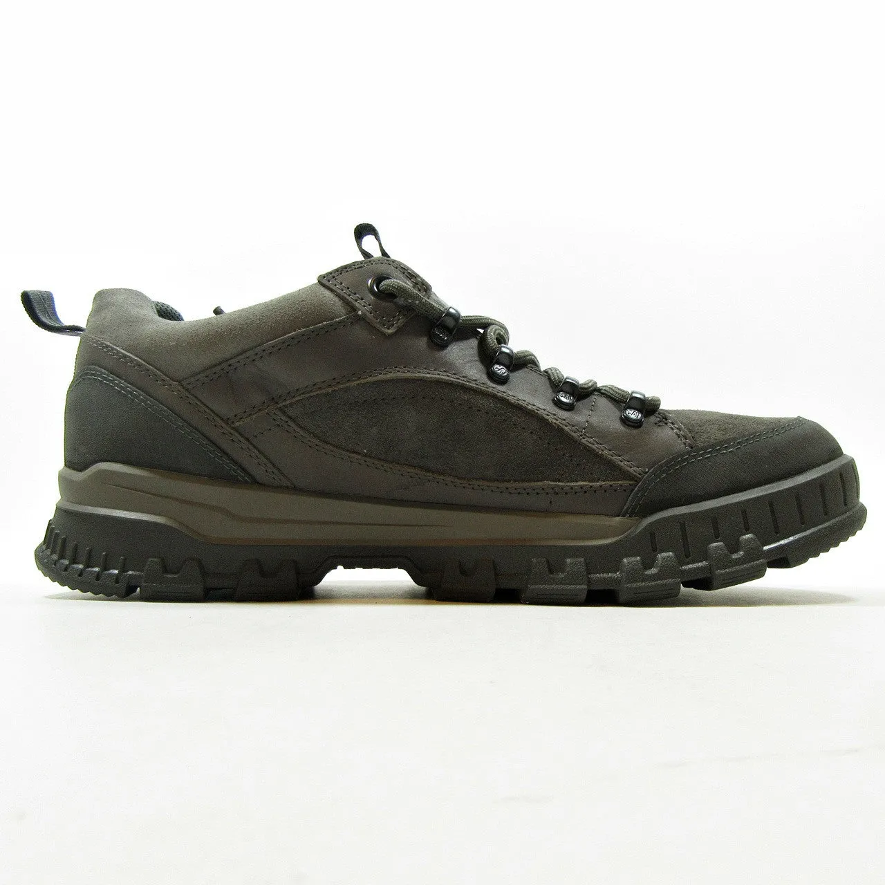 CATERPILLAR - Evolve Low Leather Trainers