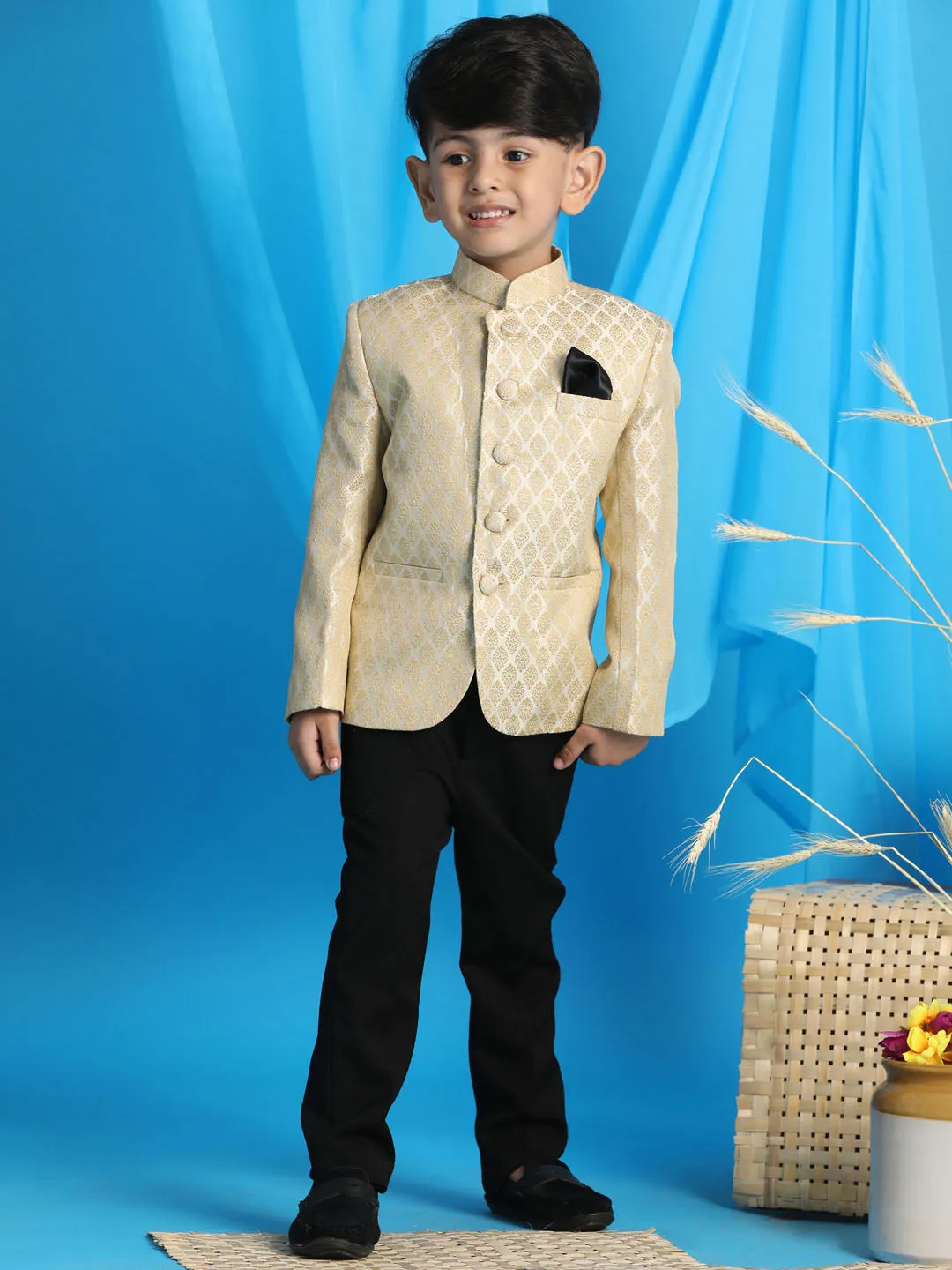 Jashvi Boy's Cream Woven Silk Blend Jodhpuri