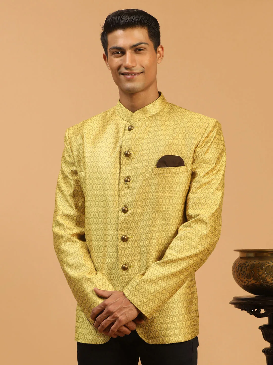 Jashvi Men's Yellow Silk Blend Woven Jodhpuri