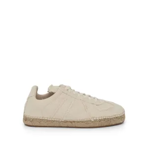 Low Sneaker in Birch White