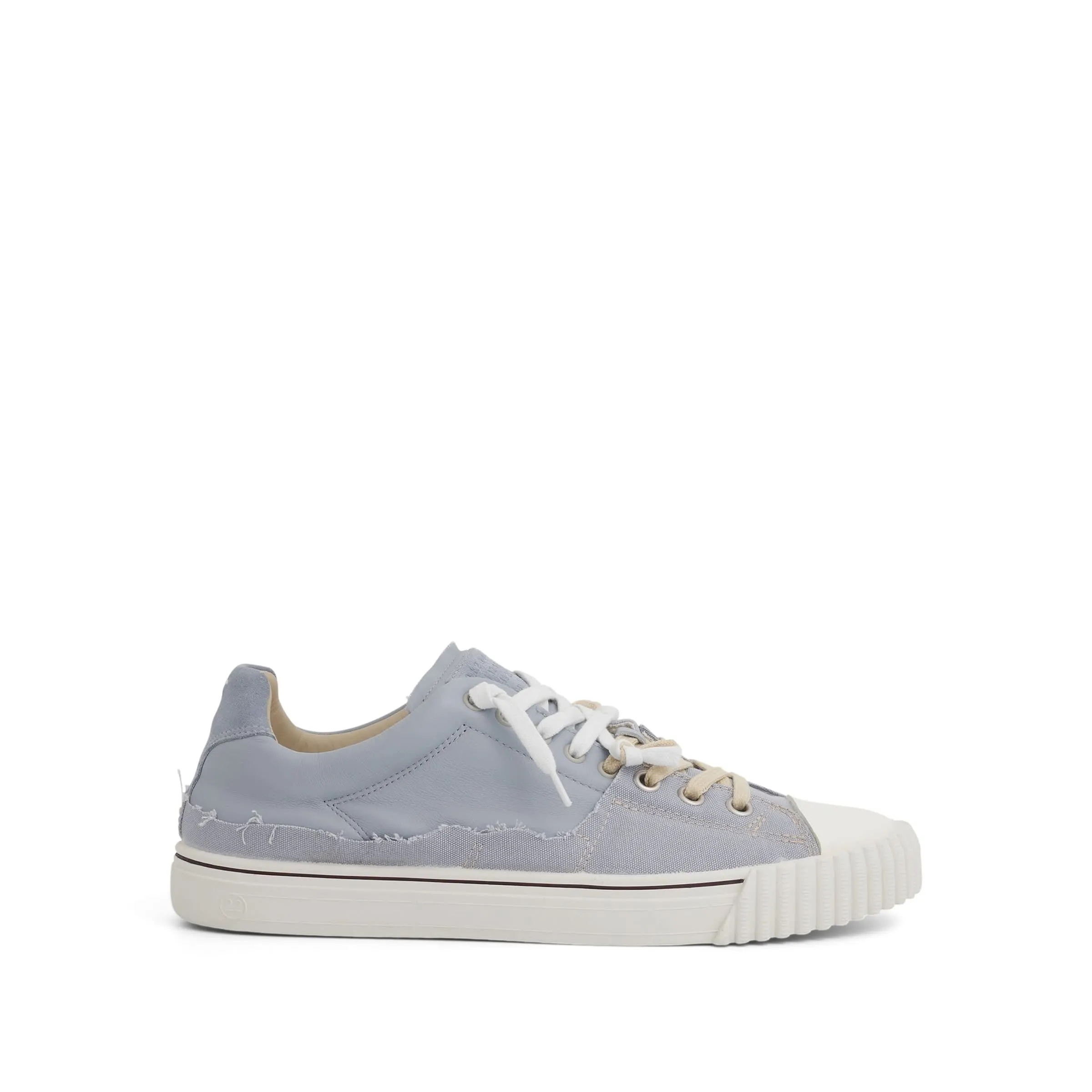 New Evolution Sneaker in Breeze