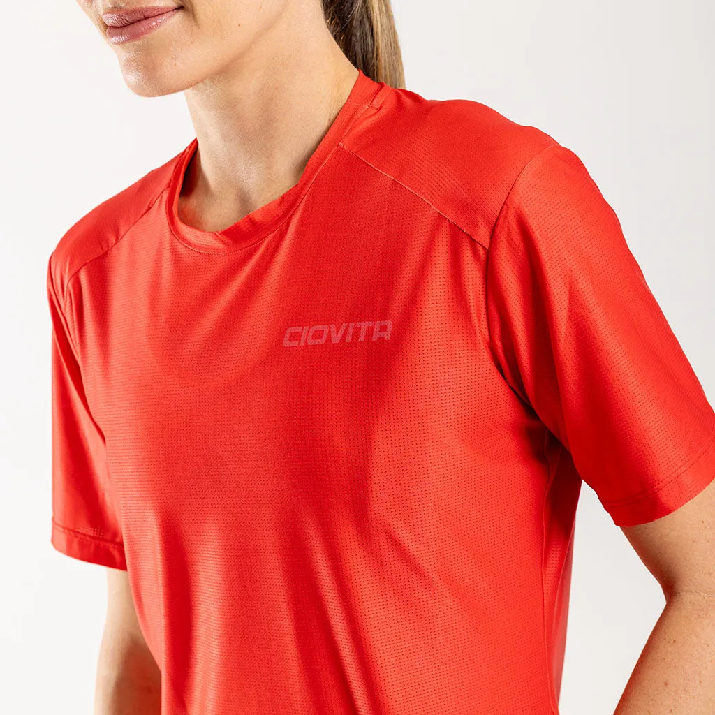 Women's Lightweight Short Sleeve Trail Tee (Poppy)