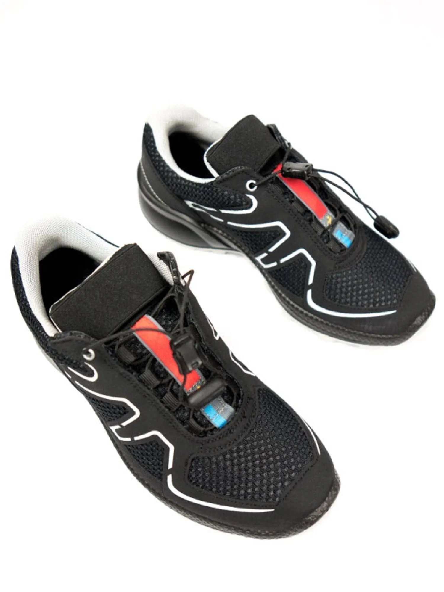 WVSport Oakes Cross Running Trainers