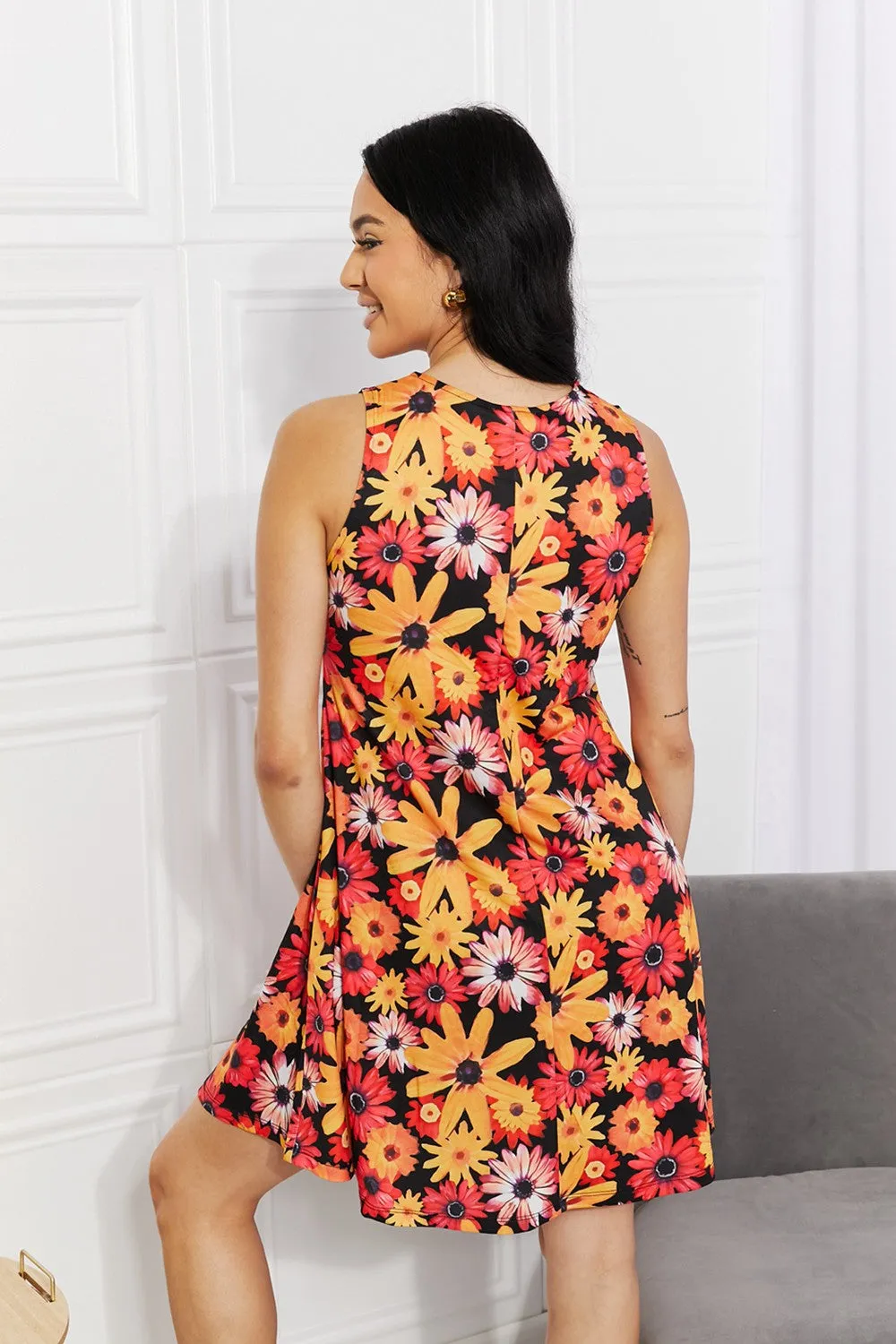 Yelete Full Size Floral Sleeveless Dress with Pockets - Ships from The US